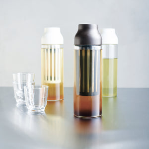 Carafe Cold Brew infusion à froid KINTO – Accessoire à thé – Kodama Paris - 3 carafes avec thé
