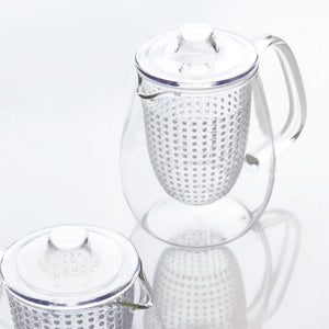 Théière L en verre/plastique 720ml KINTO – Accessoire à thé – Kodama Paris - Theieres sur fond blanc